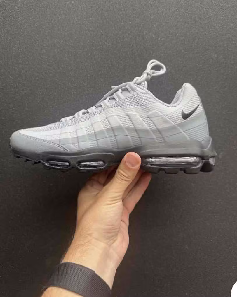Nike Air Max 95 Ultra 'White Wolf Grey' FJ4216-100 Nike Air Max 95 Ultra 'White Wolf Grey' FJ4216-100